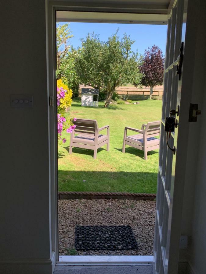 The Bothy Apartment Pewsey Екстериор снимка